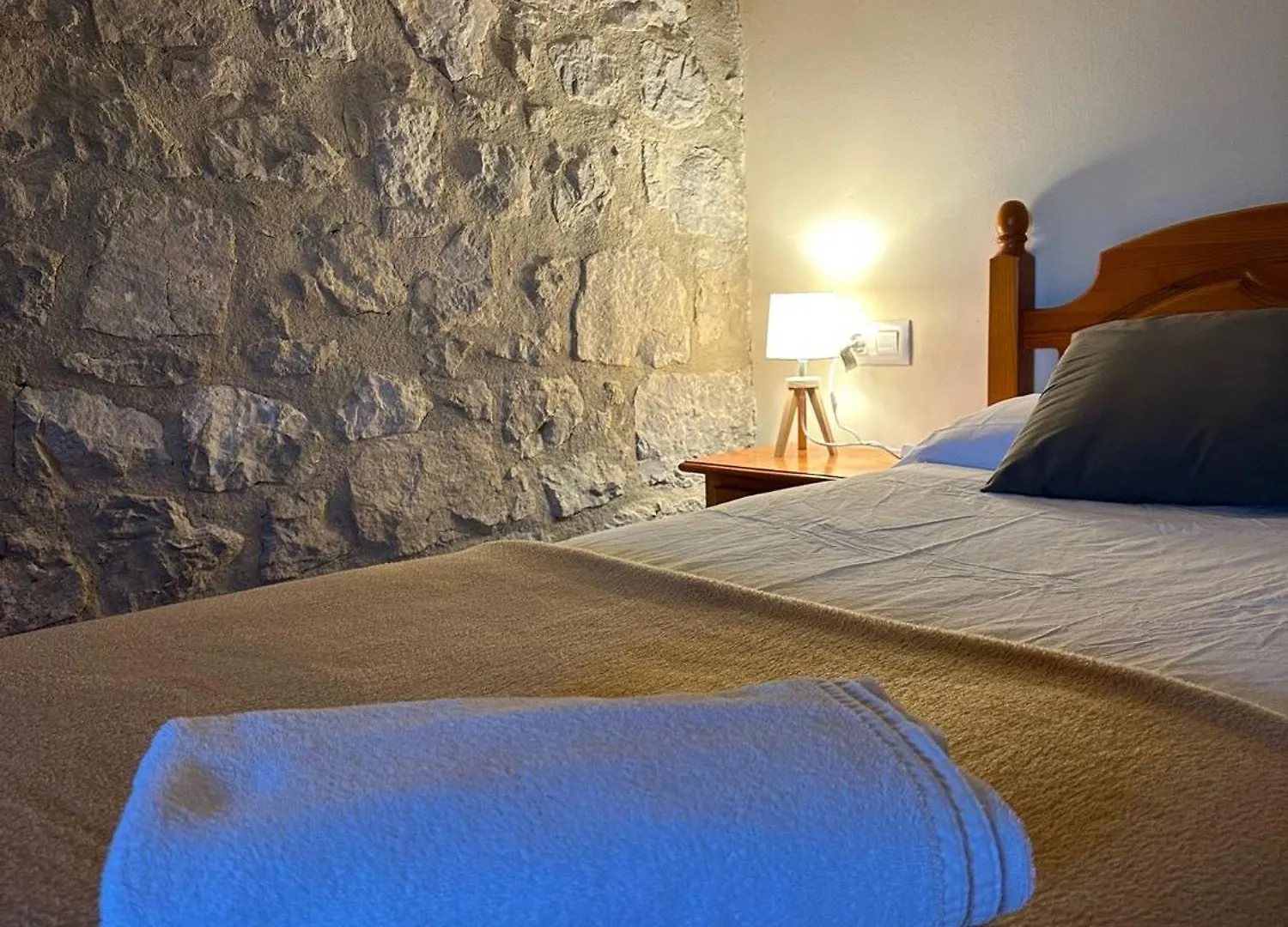 Santuari Mare De Deu Del Mont Restaurant-Hostatgeria Hotel Beuda 0*,